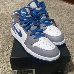 Jordan Blue and White Sneakers